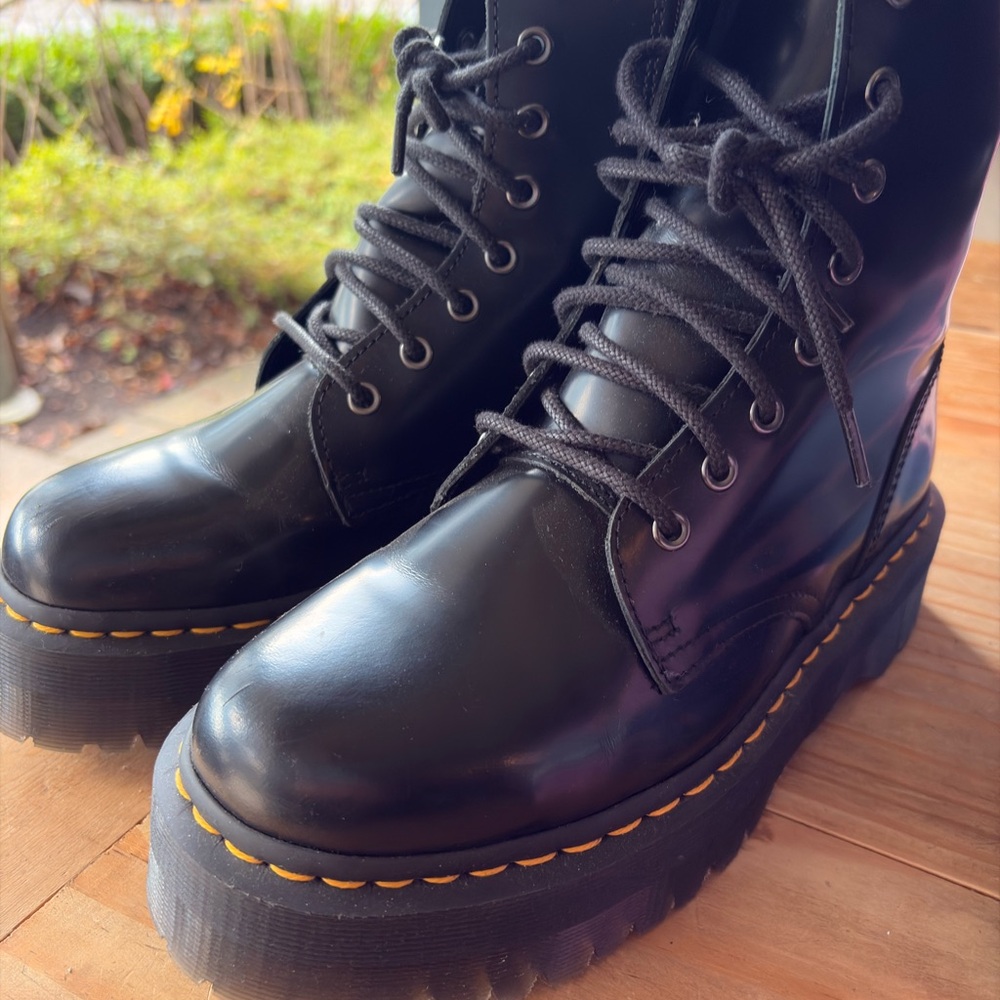 Dr Marten's Jordan Platform